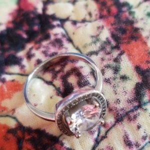 3/$20! Size 8 BEAUTIFUL Ring